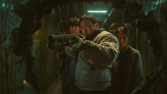 Ảnh phim Thợ Săn Hoang Mạc